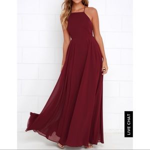 Pretty burgundy dress!